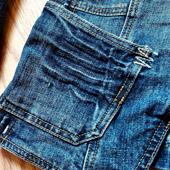 Baccini Women's Western Jean Jacket - Picture 3 of 9